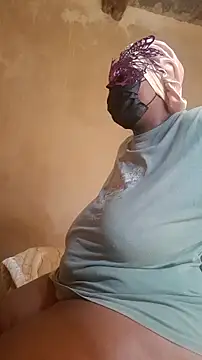 STUFUZASABO live sex cam