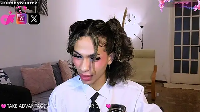 Abby_bella09 live sex cam