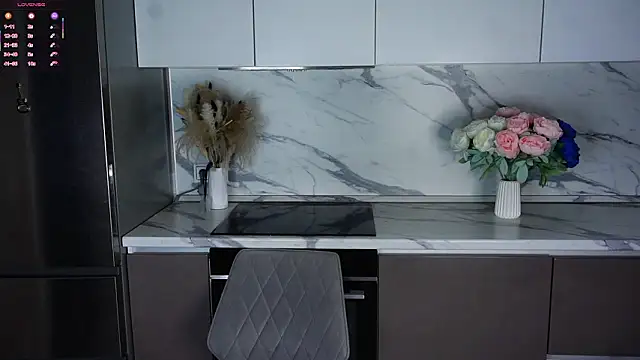 SolBurri live sex cam