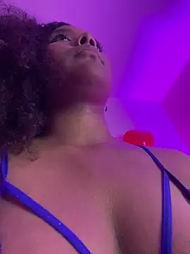 canelaa_sweet5's cam snapshot