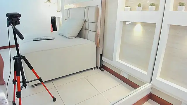 gema_wayne's cam snapshot