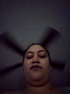 honeeyyy_pot live sex cam