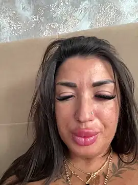 RuslanaXX live sex cam