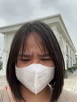 May-Squirt live sex cam