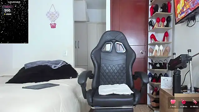 SophieBaker__ live sex cam