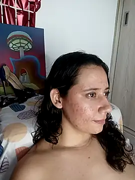 lovely_kitt live sex cam