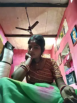 Ponam_sexy live sex cam