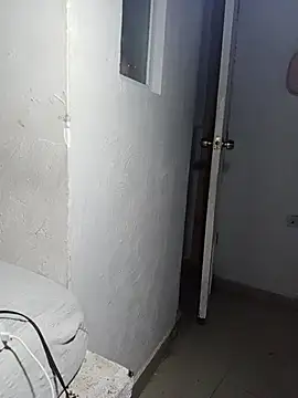 KarameloVzla live sex cam