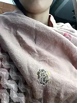 PUNAM456's cam snapshot