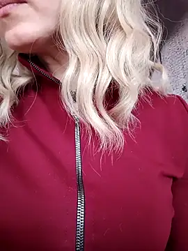 _AliceWine_'s cam snapshot