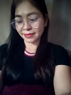 Caniroom_bia's cam snapshot