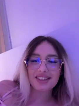 mollyxxx live sex cam