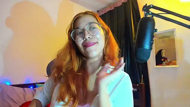 _Moon_Johnson's cam snapshot