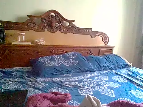 FuckkkStarrr live sex cam