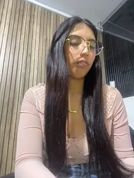 Valk_submissive's cam snapshot