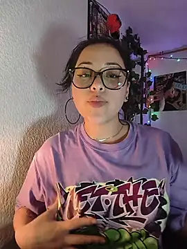 Bella-Gema's cam snapshot