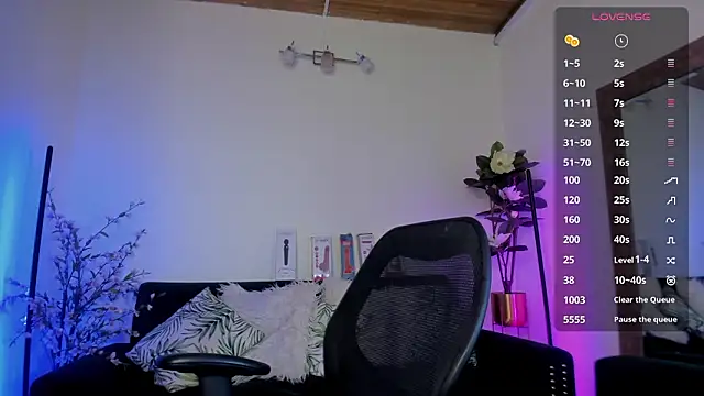 tyler_jones_ live sex cam