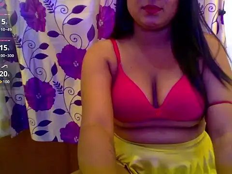 Teekhi_mirchii's cam snapshot