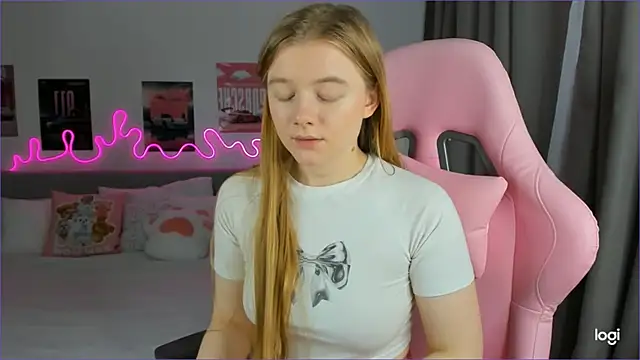 EvaRaee's cam snapshot