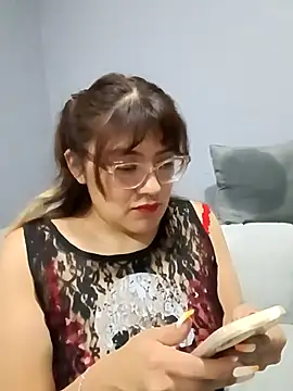 Yazyazucar's cam snapshot