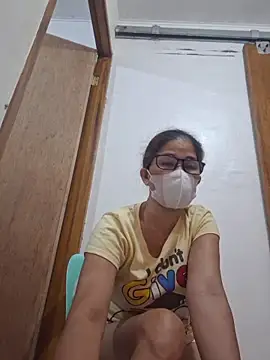 Loreanegel_kissme105's cam snapshot