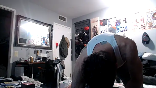 eavestease1's cam snapshot