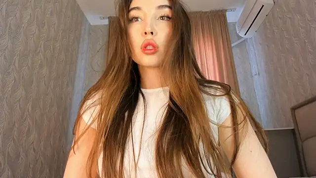 heyheyneko live sex cam