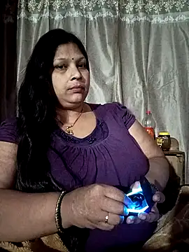 indianmona866y's cam snapshot