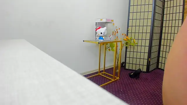 AishaRouhi's cam snapshot