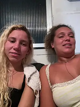 Bruxinha551's cam snapshot