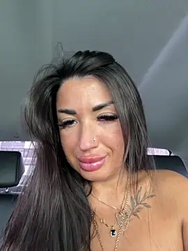 RuslanaXX live sex cam