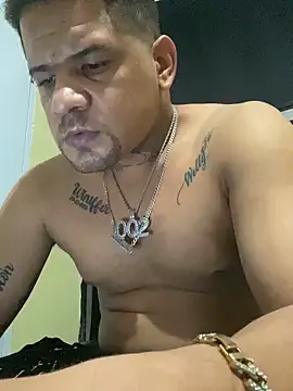 Dominicanobb live sex cam
