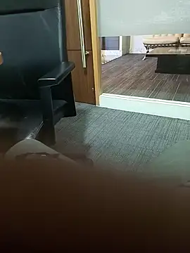 hotboy43339's cam snapshot