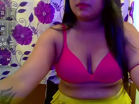 Teekhi_mirchii's cam snapshot