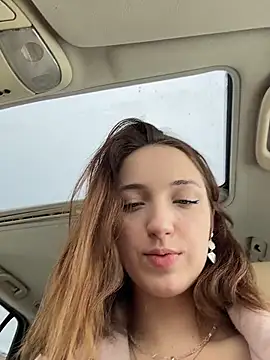 DollyTall live sex cam