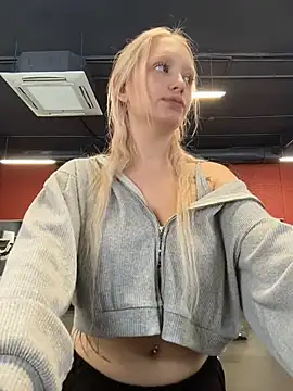 Milkyy_wway live sex cam