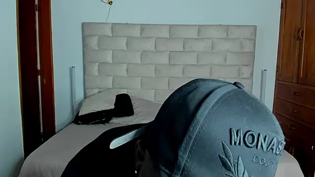 Dylan_Taylor live sex cam