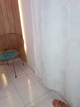 shainadavis's cam snapshot