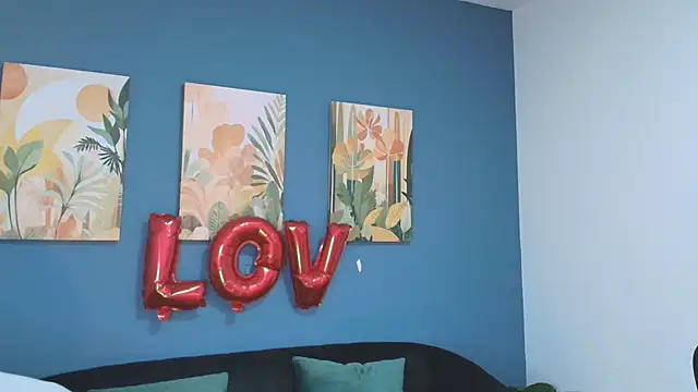 Zamira_Taylor live sex cam