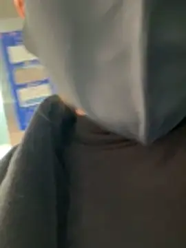 Carlin-yiyi live sex cam