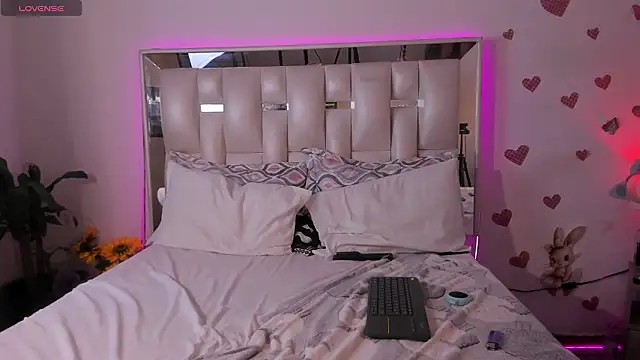 Darlyn_tenderhot__ live sex cam