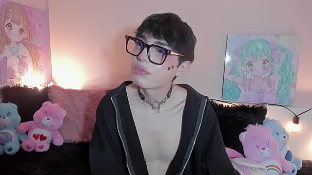 Strawberry_Kitty_ live sex cam