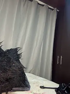 Melanyprada live sex cam