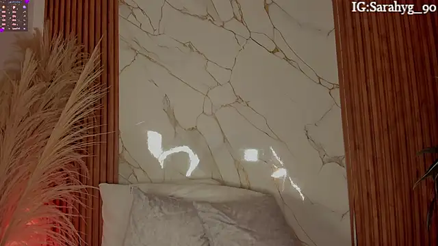 sara_gwen's cam snapshot