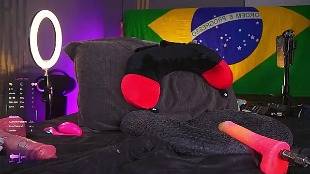 samuel_boy_tatoo live sex cam