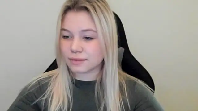 Lulu_Di live sex cam