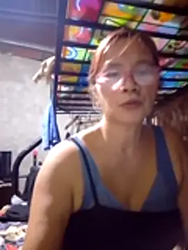 SexyHottMom's cam snapshot