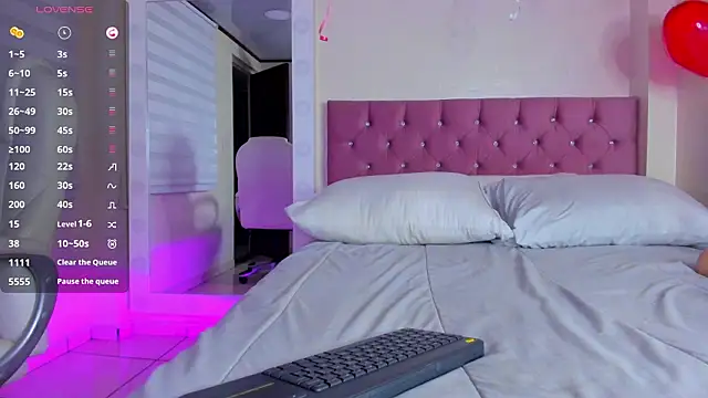 isaa_19 live sex cam