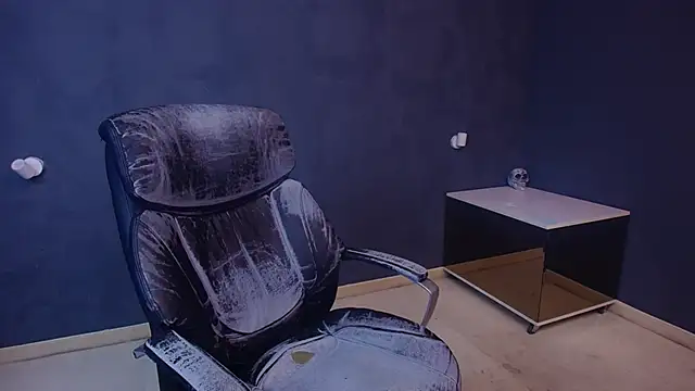 EnzoRace live sex cam