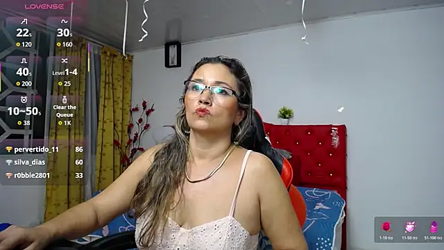 noelia_milf19's cam snapshot